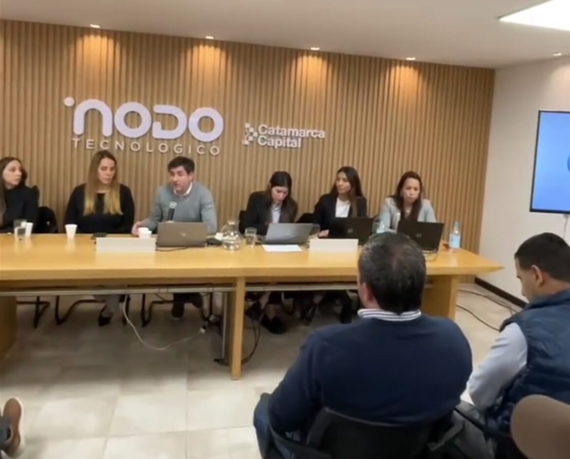 La minera catamarqueña CAMYEN e YPF capacitaron proveedores