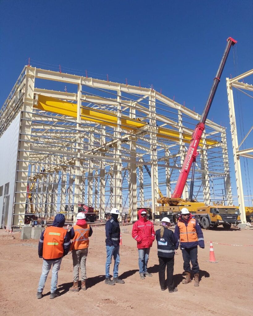 El Ministerio de Minería de Catamarca realiza controles frecuentes a las mineras y en este marco realizó una inspección en el proyecto de litio Sal de Oro, para controlar y constatar que la empresa surcoreana Posco, que opera el proyecto, cumpla con las normativas provinciales en cuanto al compre y contrate local.