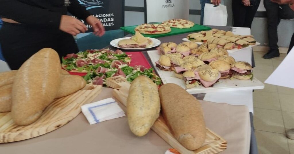 JSC capacitó a más de 40 emprendedores