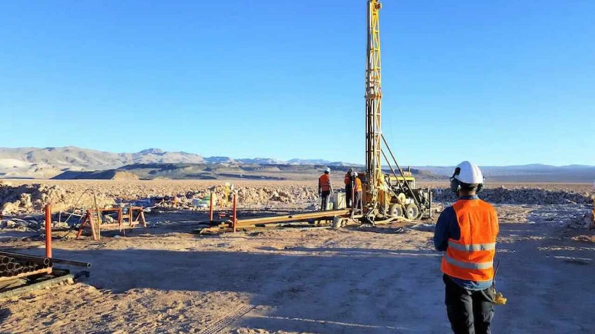 Mañana martes se llevará a cabo en la Villa de Antofagasta de la Sierra la charla técnica correspondiente a la finalización del Proceso de Participación Ciudadana del proyecto Salar de Antofalla, operado por la gigante del litio Albemalre.