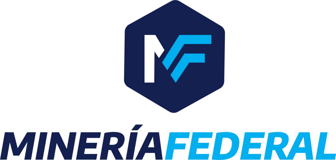 Se presenta el primer programa de minería de la tv catamarqueña Esta noche, a partir de las 21, se presentará en Canal 10 (TVO) de la red de Supercanal el programa Minería Federal, que abordará el amplio espectro de la industria y su actualidad en Catamarca y provincias productoras del cordón cordillerano. El programa, conducido por Mario Laplaca y Santiago Gómez Bello, se emitirá todos los martes a las 21, y, de acuerdo con lo afirmado por autoridades del cable, se podrá ver en las provincias de Jujuy, Salta, Catamarca, La Rioja y San Juan. Durante el ciclo se abordarán temas de actualidad y se realizarán entrevistas a actores clave de la industria minera nacional. También, como comentaron desde la producción del ciclo, se podrán ver testimonios y opiniones de los catamarqueños sobre la industria. Es importante destacar que este ciclo es el primer producto televisivo y multiplataforma que aborda el tema minero de manera directa y específica.