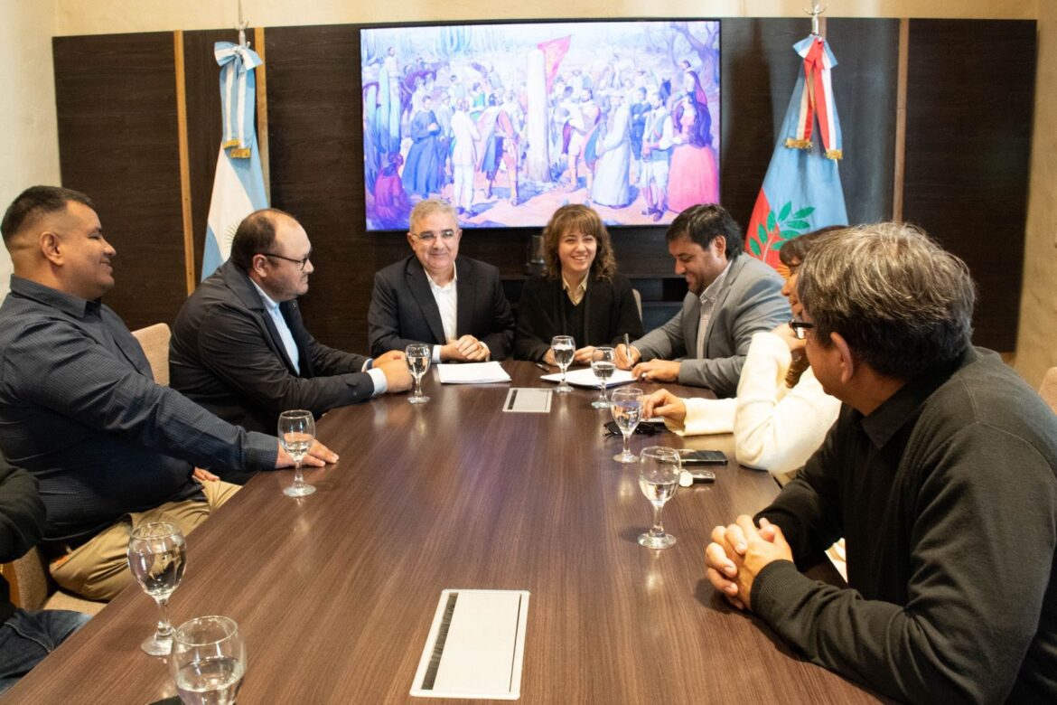 Proveedores se harán cargp del mantenimiento de escuelas de la puna
